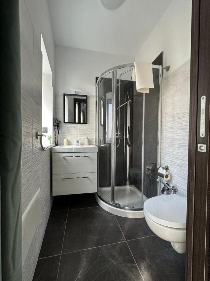 Olinad Rooms Castelbuono  Bagian luar foto