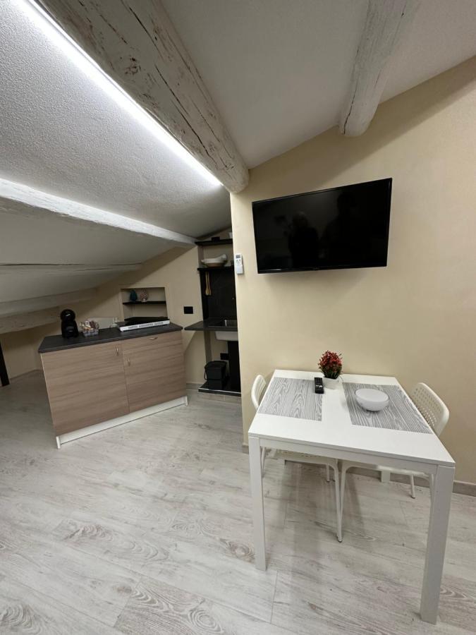 Olinad Rooms Castelbuono  Bagian luar foto