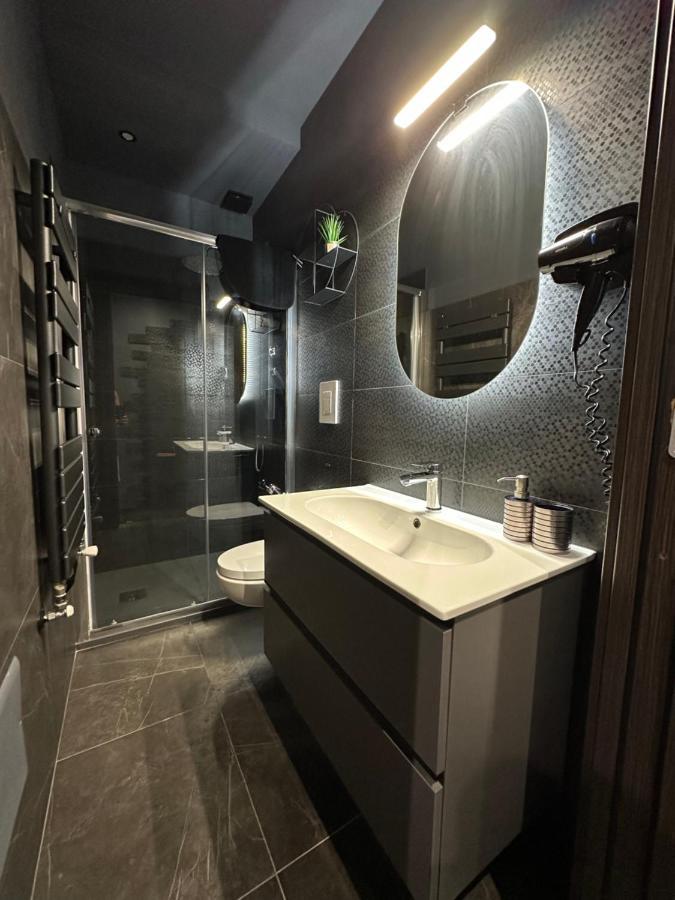 Olinad Rooms Castelbuono  Bagian luar foto